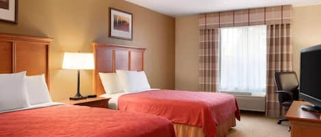 Desk, blackout drapes, iron/ironing board, free WiFi