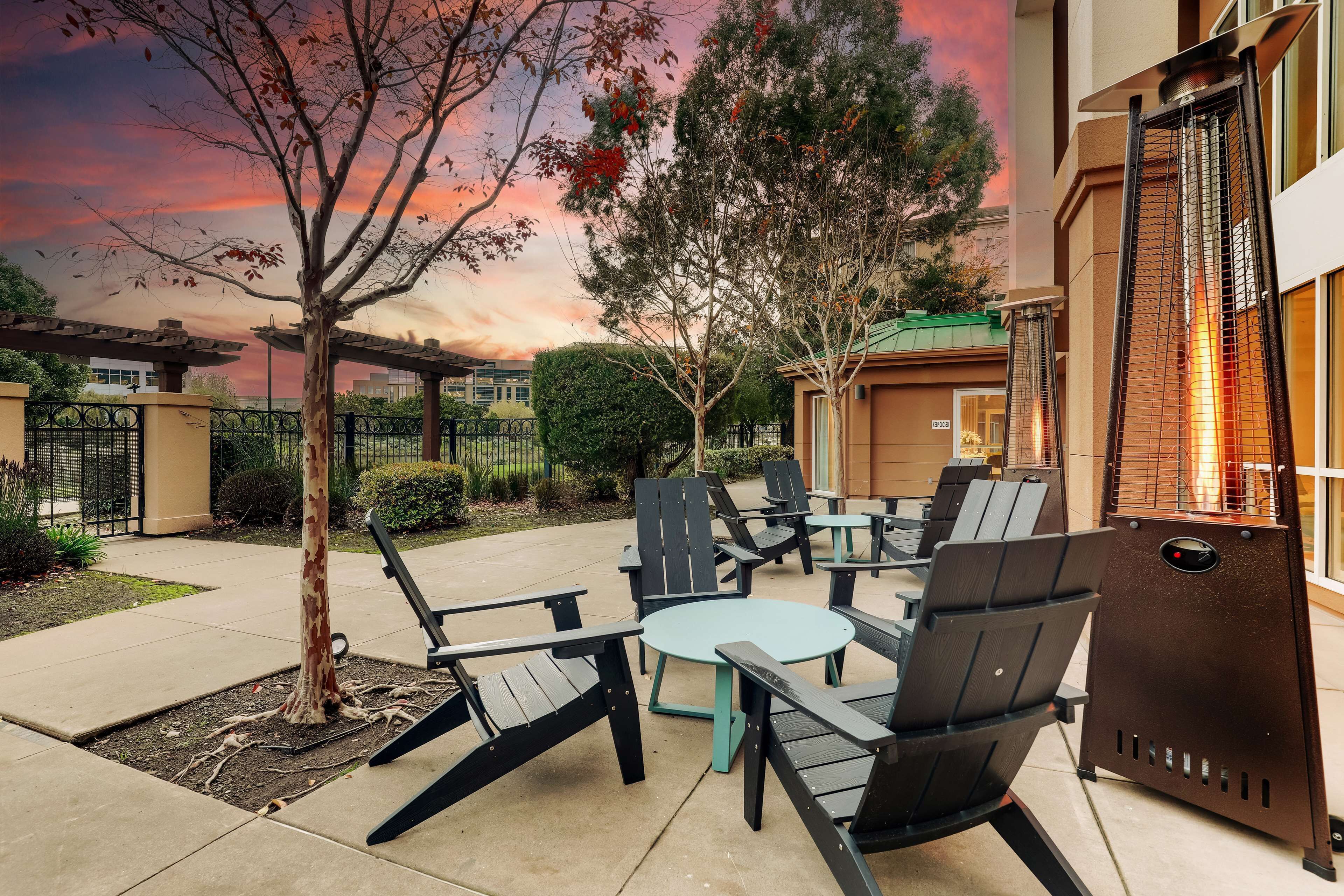 Photo - Sonesta Select San Francisco Airport Oyster Point Waterfront