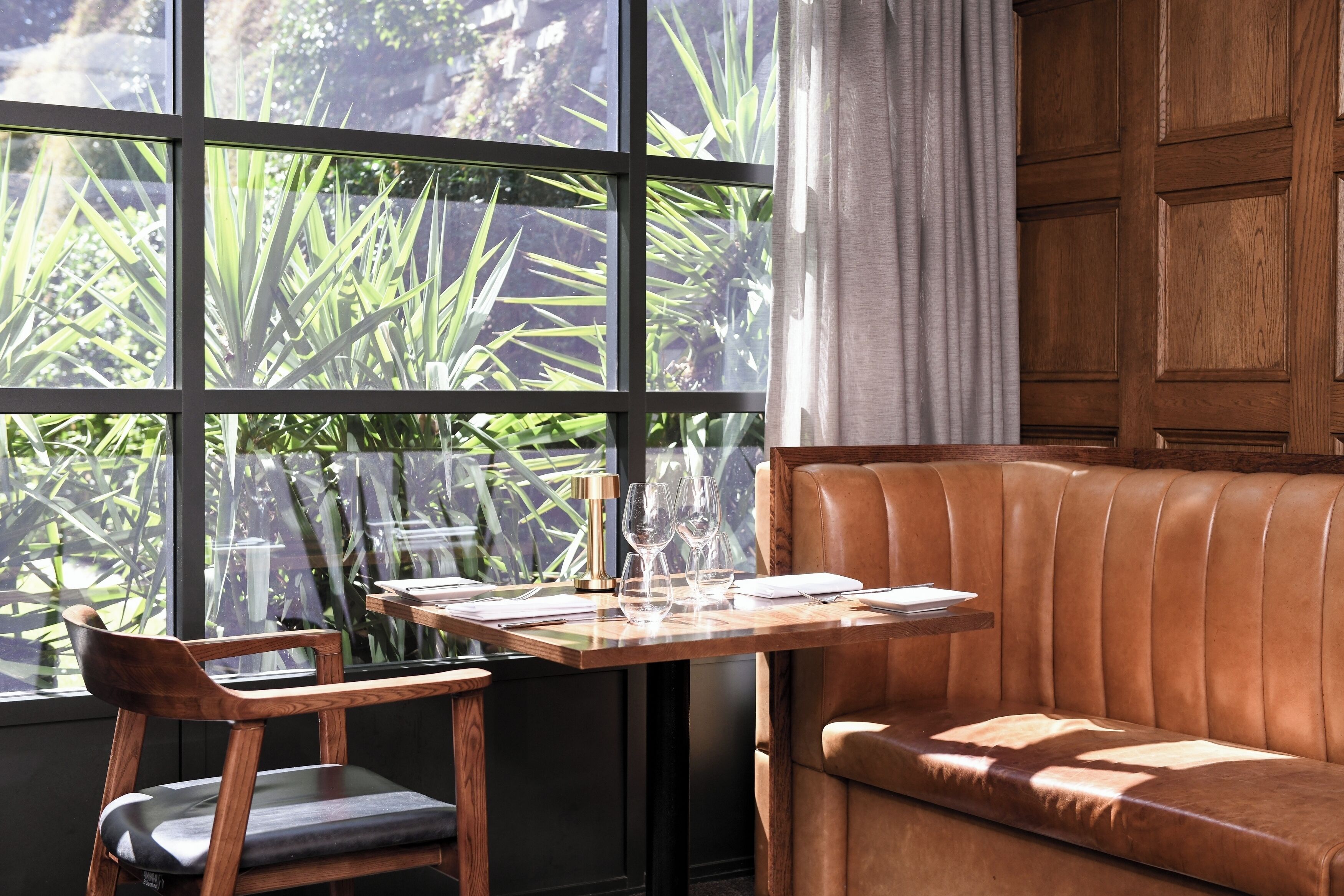 breakfast, lunch, dinner served; regional cuisine, al fresco dining