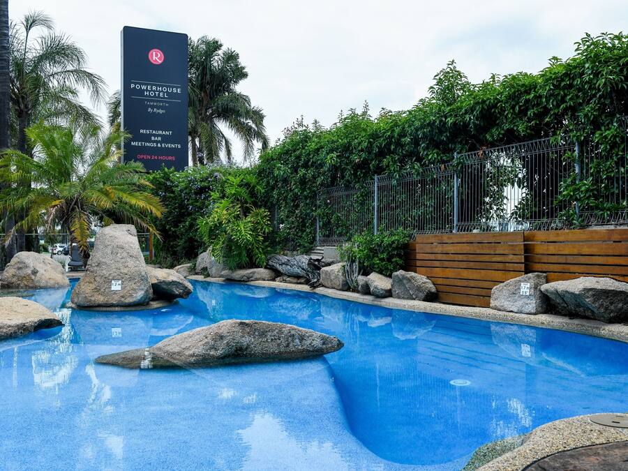 Seasonal outdoor pool