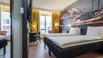 Ropa de cama de alta calidad, colchones con pillow-top y minibar