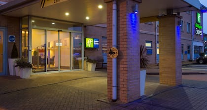 Holiday Inn Express East Midlands Airport by IHG