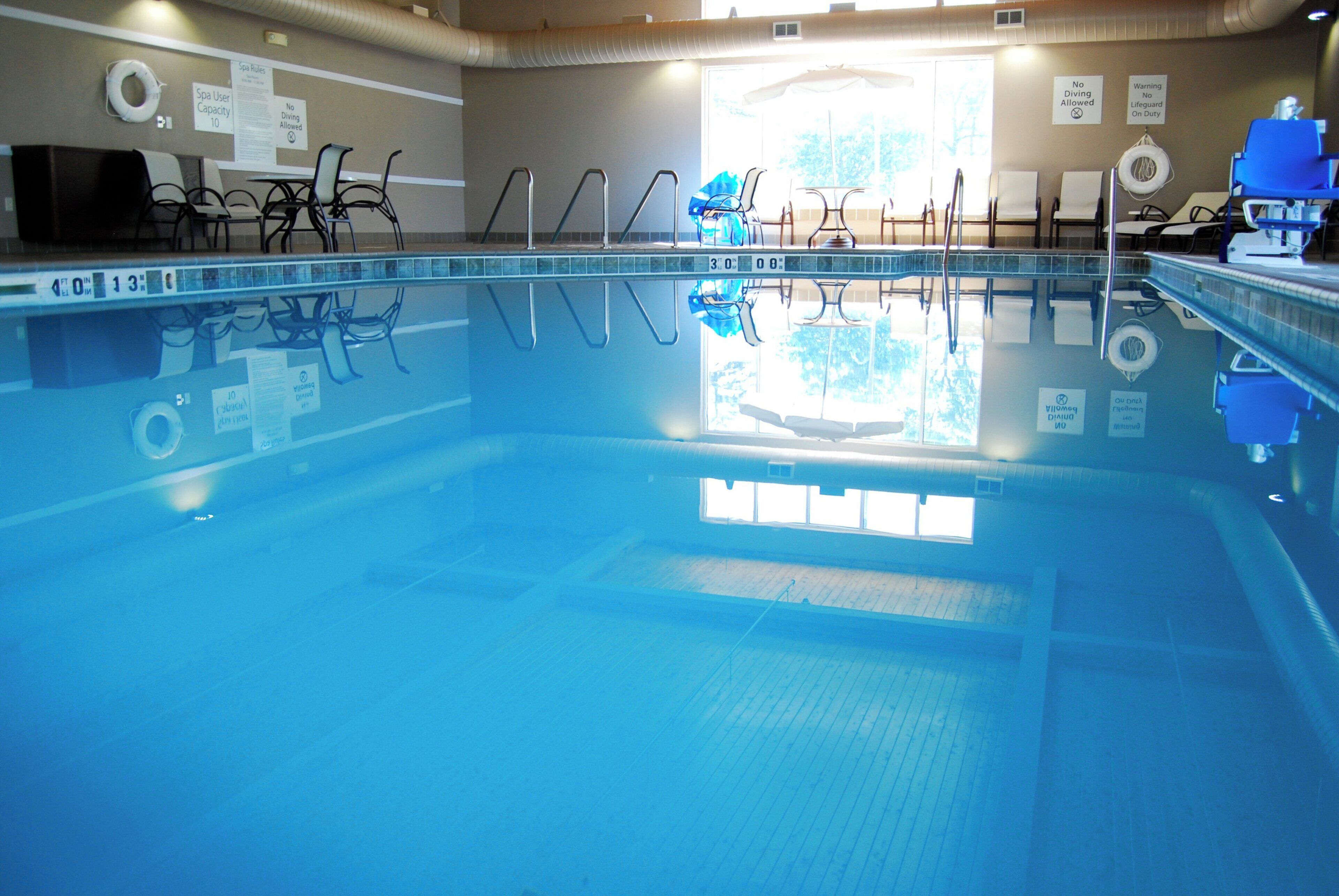 Una piscina techada