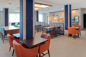 Frokostbuffé er inkludert