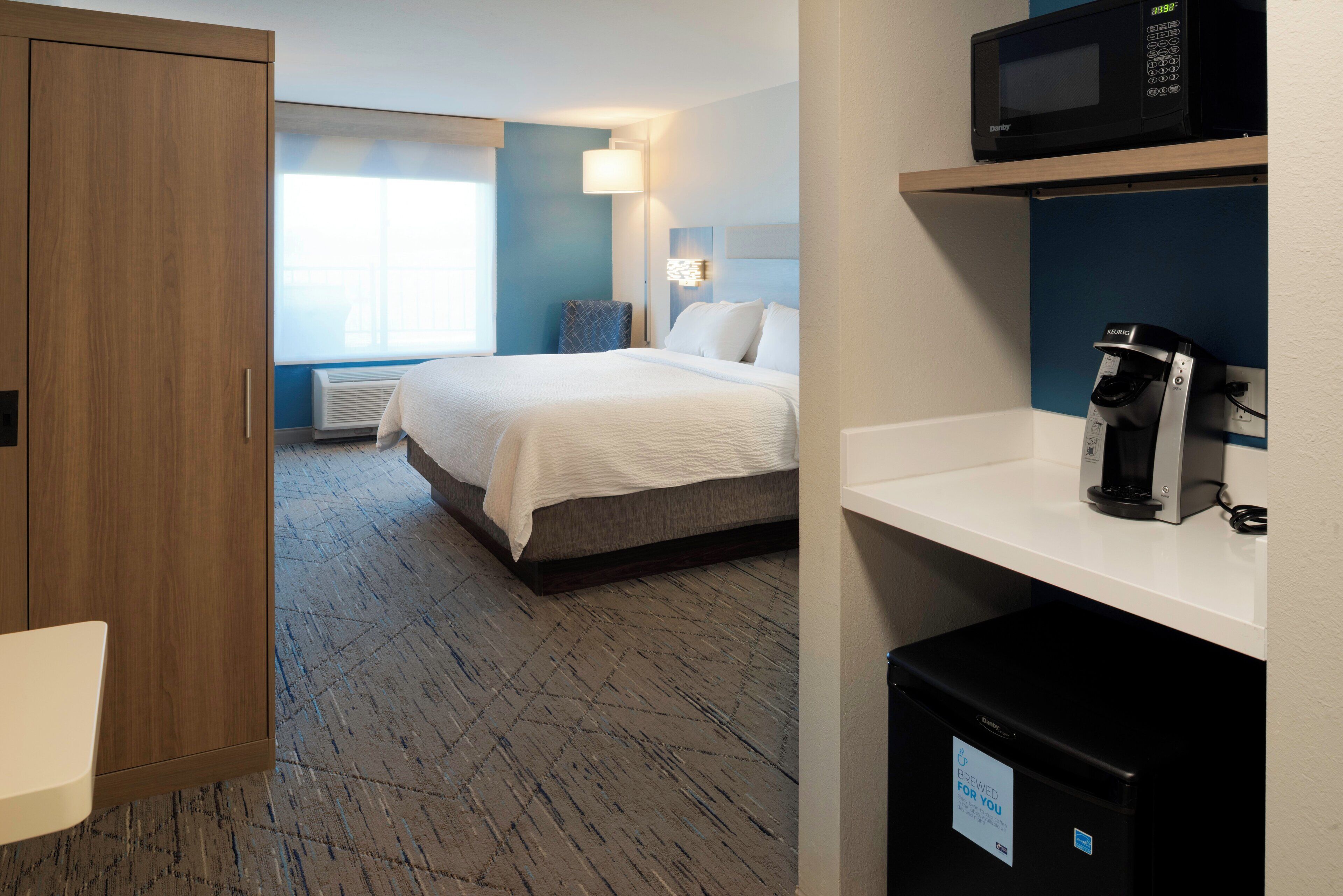 In-room safe, desk, iron/ironing board, free cribs/infant beds