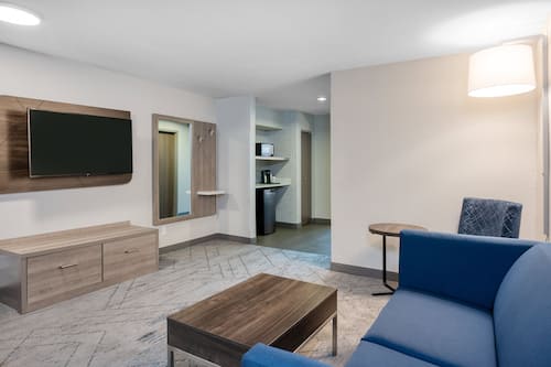 Suite, 1 Bedroom, Kitchen
