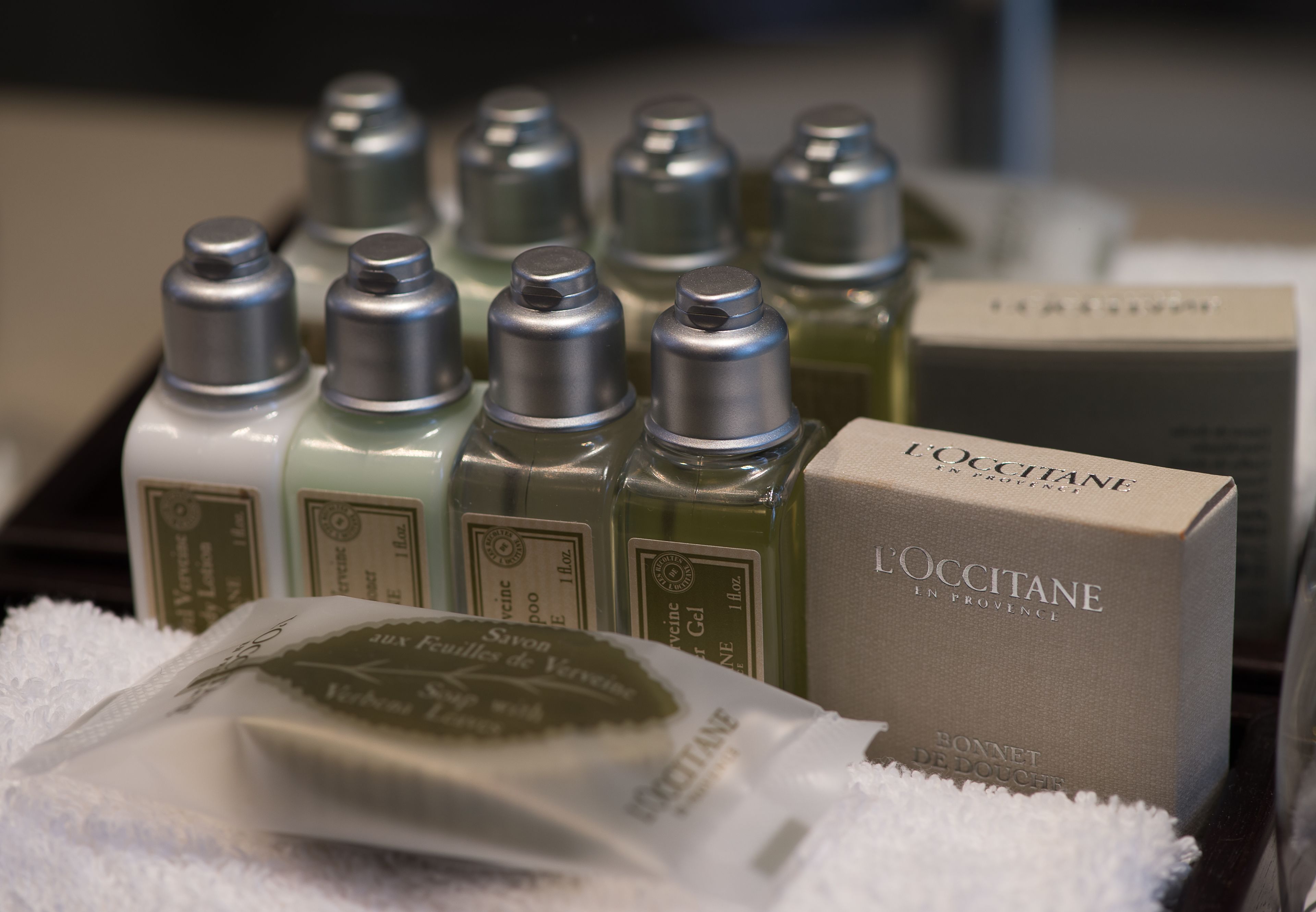 1 bedroom, egyptian cotton sheets, premium bedding, pillow-top beds