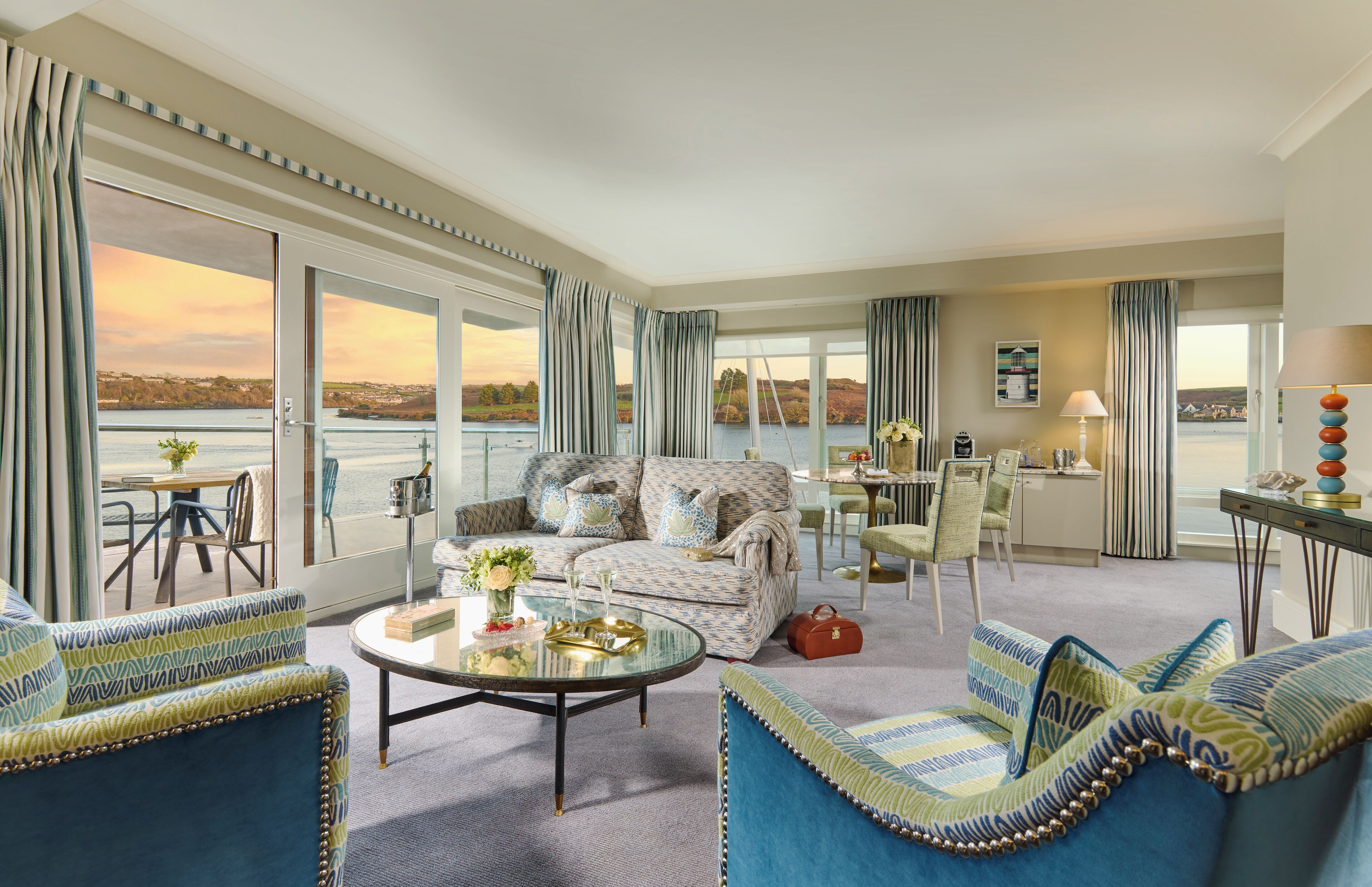 Master Suite with Private Balcony | Free WiFi, bed sheets