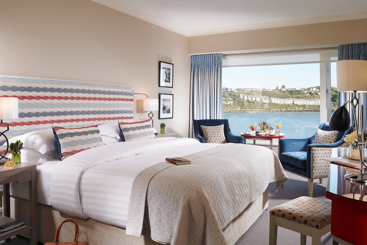 Harbour View Room | Free WiFi, bed sheets