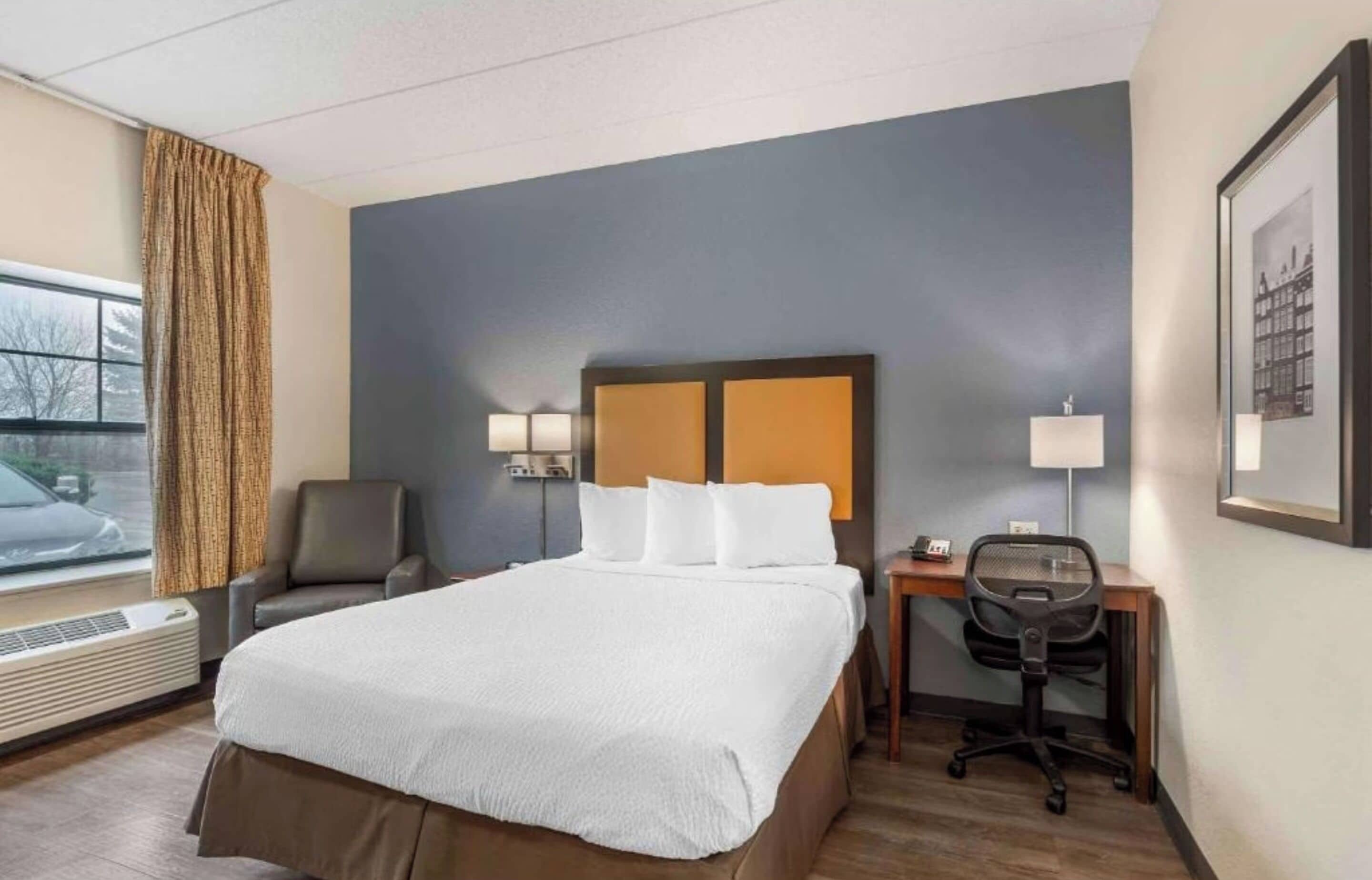 Photo - Studio 6 Corporate Extended Stay Chicago Lisle IL
