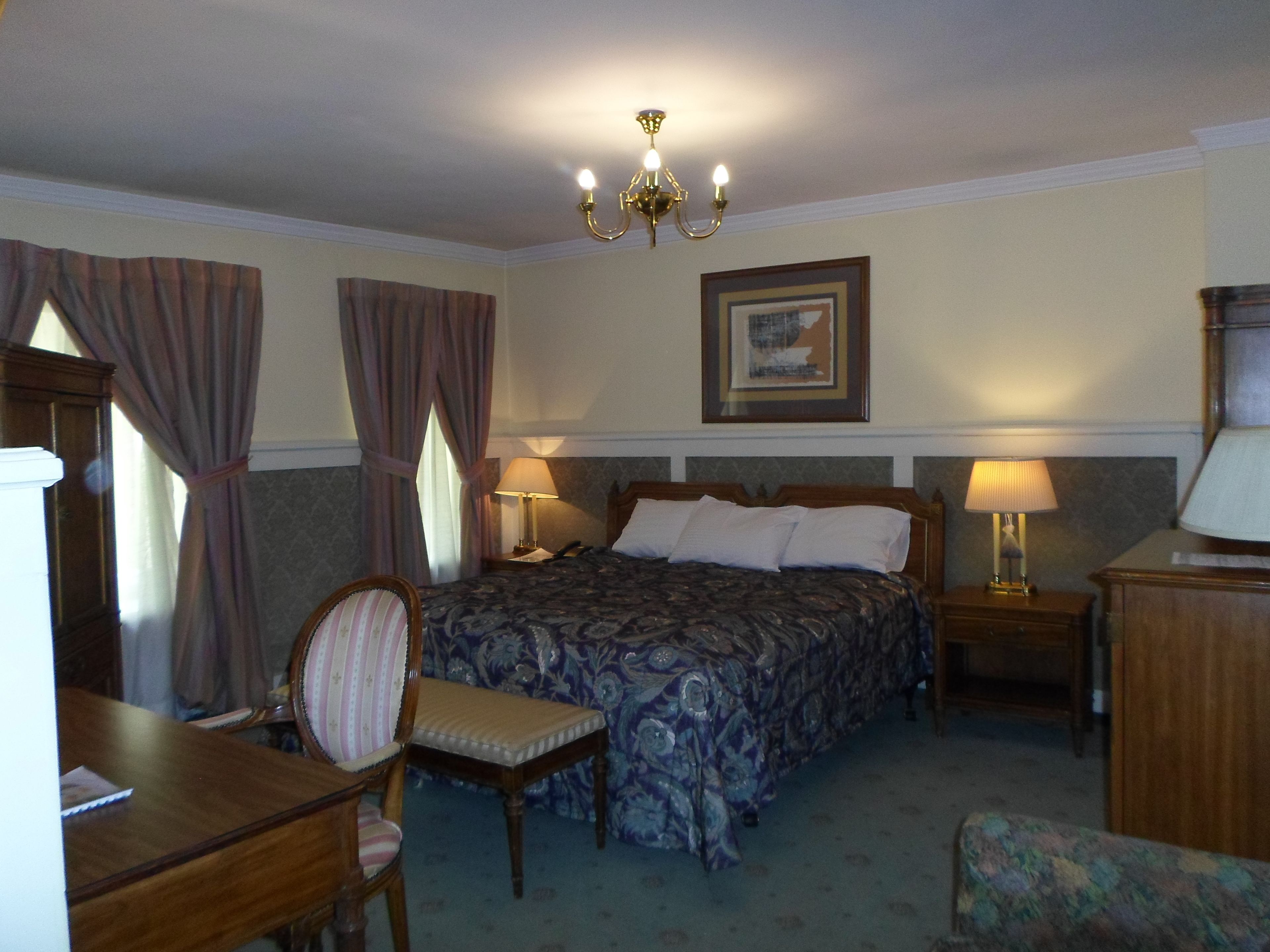 superior double room | premium bedding, minibar, desk, rollaway beds