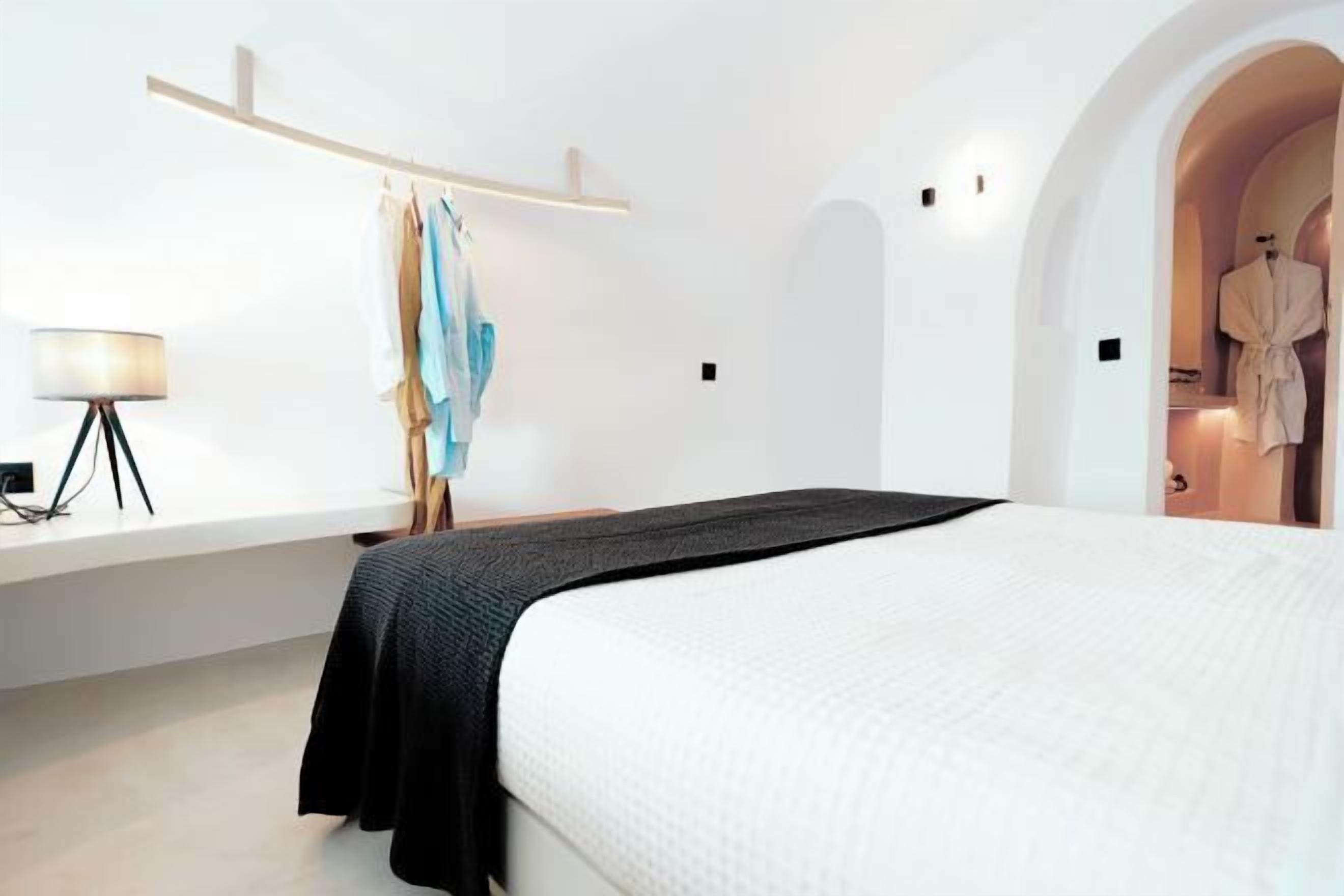 Roupas de cama premium, edredons de pluma, cofres nos quartos