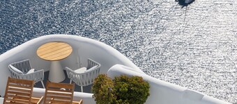 IKIES Santorini