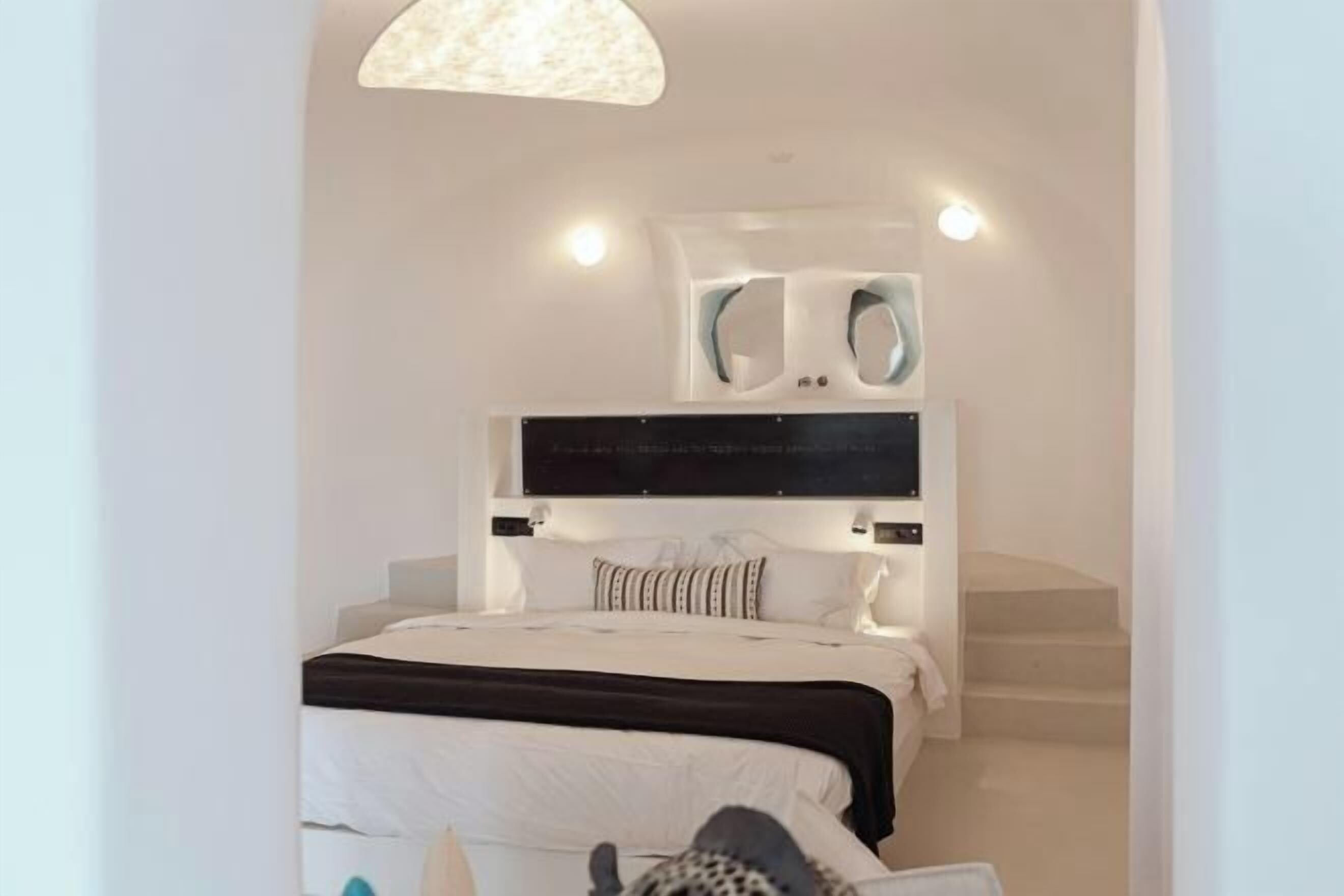 Roupas de cama premium, edredons de pluma, cofres nos quartos