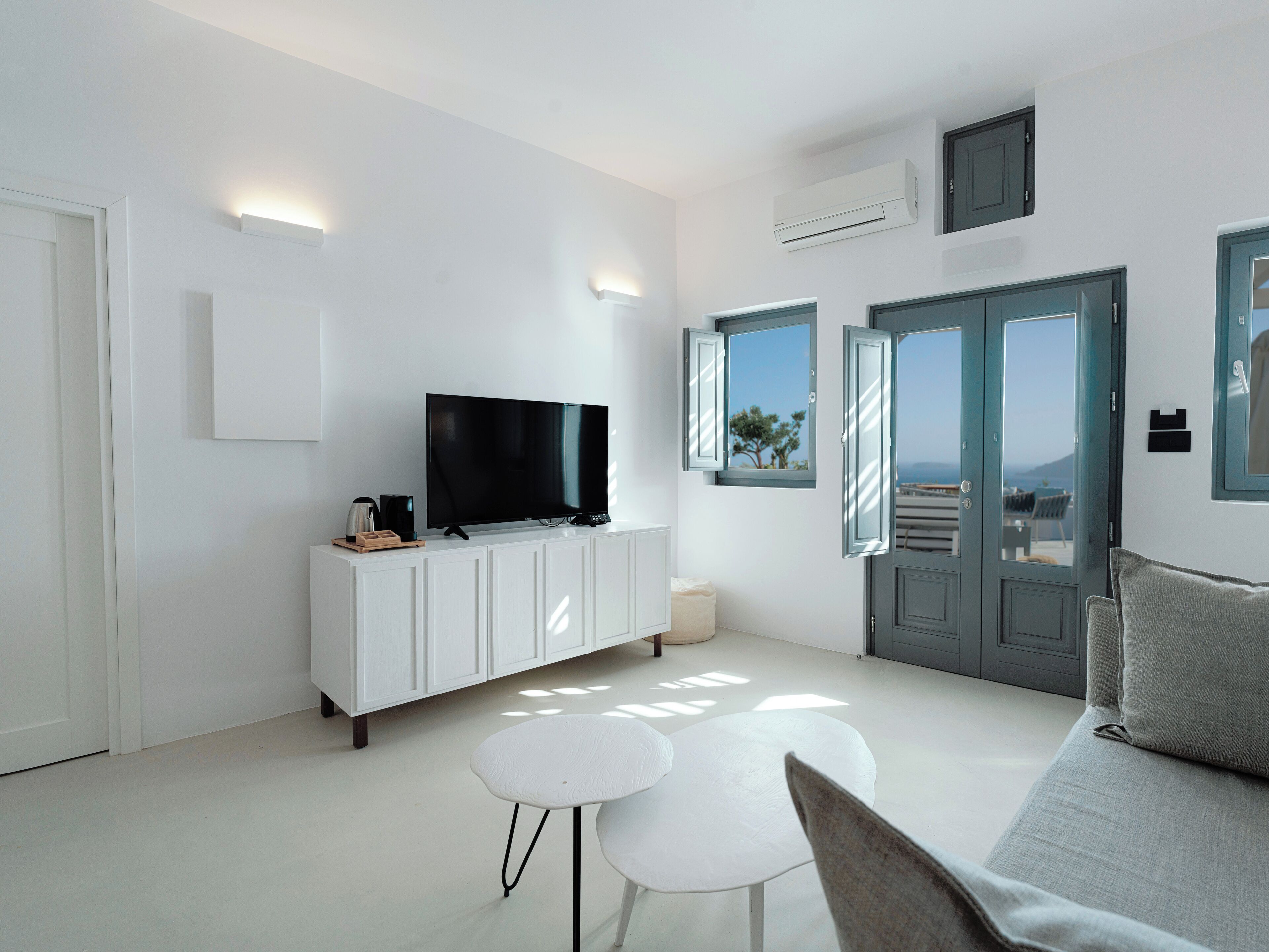 Photo - IKIES Santorini