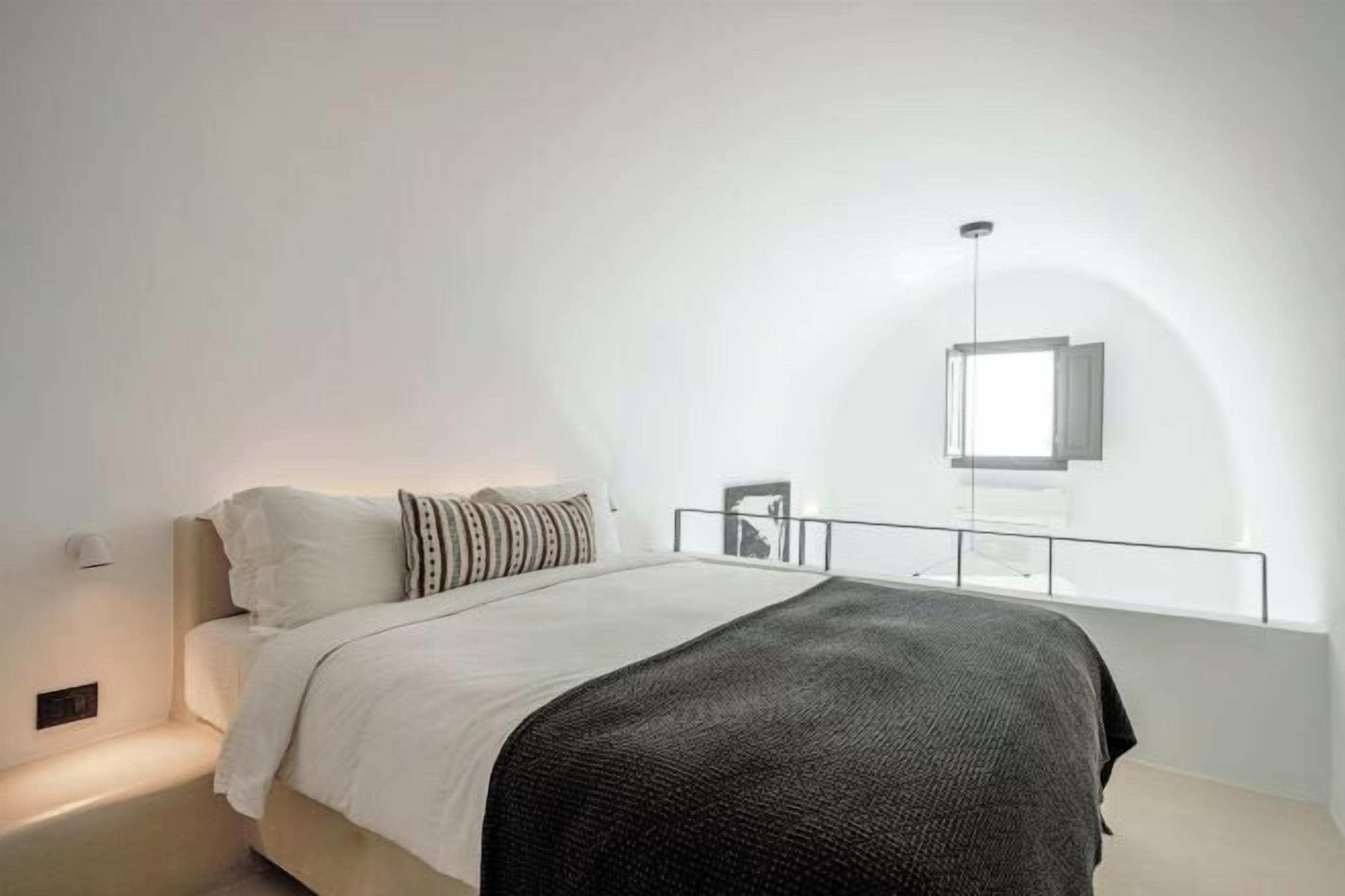 Roupas de cama premium, edredons de pluma, cofres nos quartos