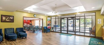 劳登-康科特凯艺酒店