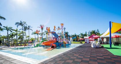 Oaks Sunshine Coast Oasis Resort