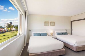 Executive kamer (Family Room) | Een strijkplank/strijkijzer, babybedden (toeslag), gratis wifi