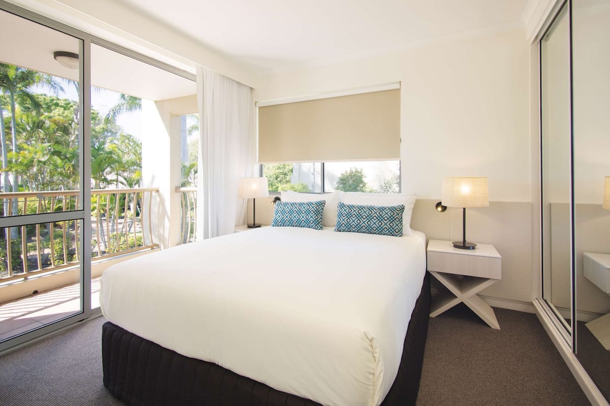 熨斗/熨衣板、搖籃/嬰兒床、免費無線上網、床單