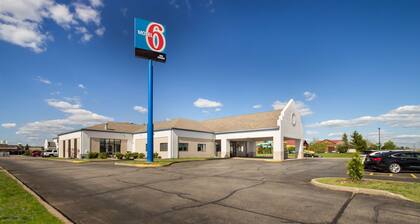 Motel 6 Rothschild, WI