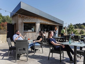 Bar (in der Unterkunft)