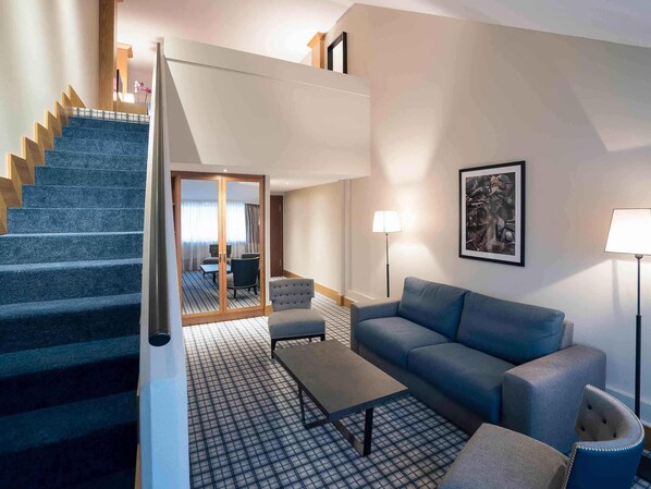 Superior Double Room, 1 Double Bed with Sofa bed | In-room safe, desk, laptop workspace, blackout drapes
