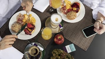 Buffet breakfast on weekends (EUR 25 per person)
