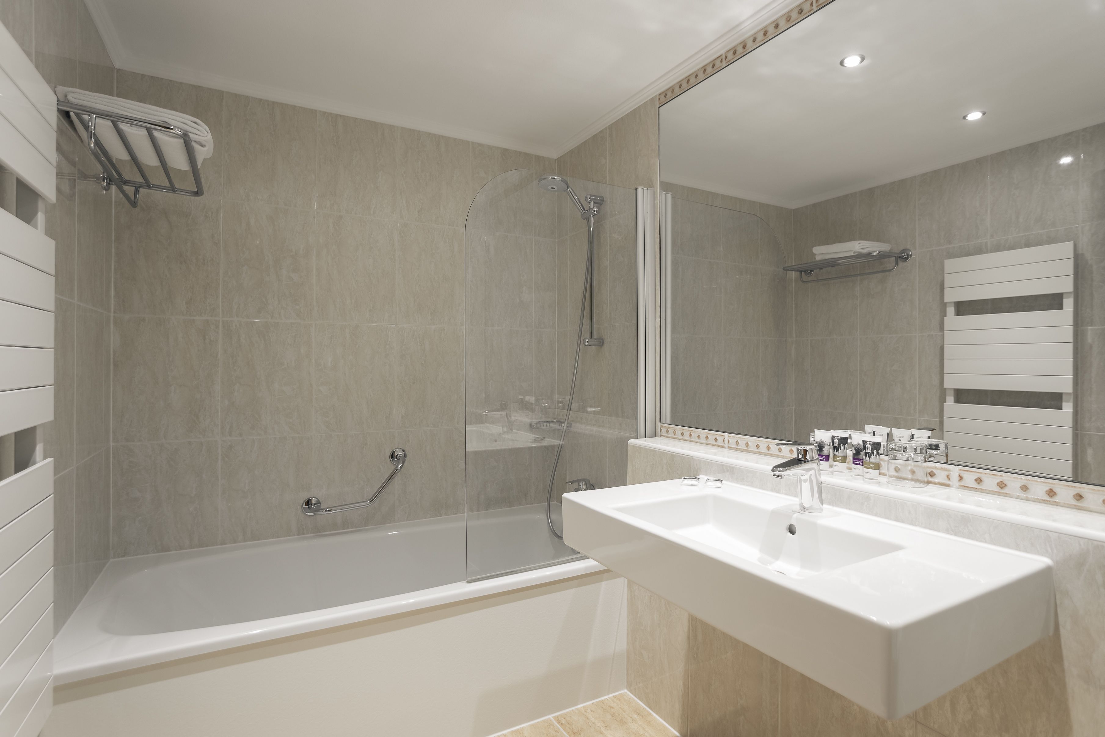 Hotel Mercure Luxembourg Kikuoka Golf & Spa