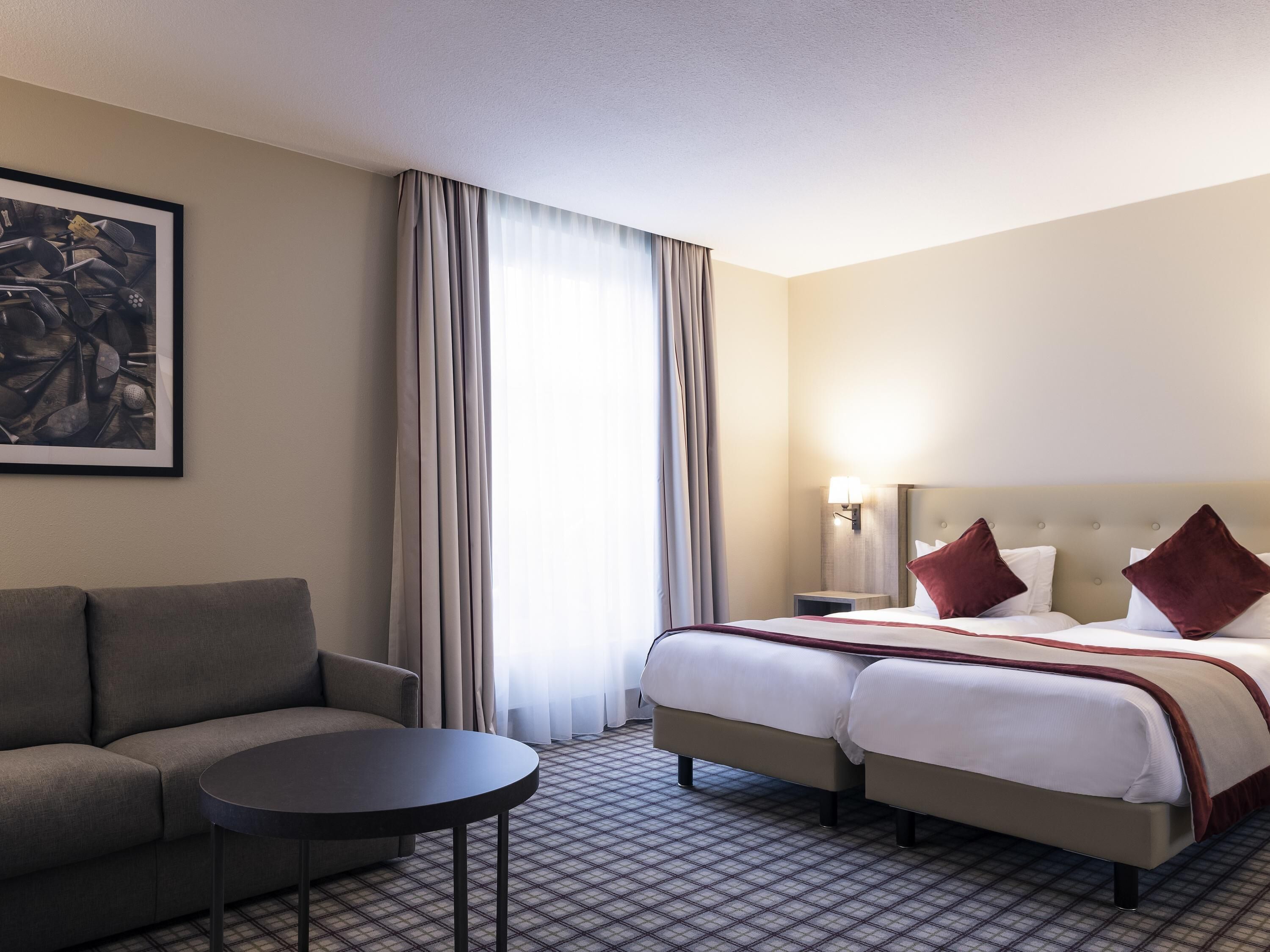 Classic-Doppelzimmer | Zimmersafe, Schreibtisch, laptopgeeigneter Arbeitsplatz