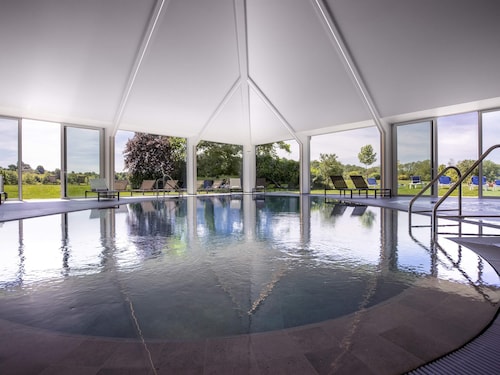 Hotel Mercure Luxembourg Kikuoka Golf & Spa