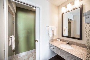 무료 세면용품, 헤어드라이어, 타월