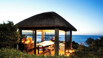 Couples treatment rooms, Turkish bath, body treatments, hydrotherapy