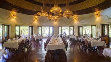 Se sirven desayunos, comidas y cenas