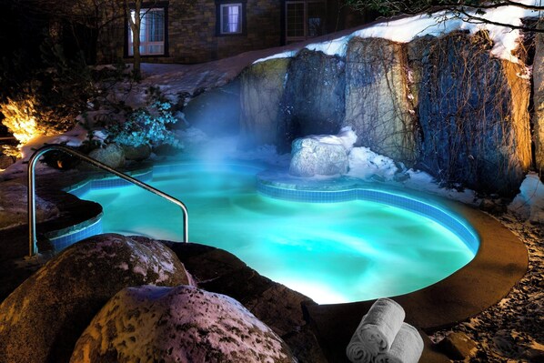 Salas de tratamiento para parejas y tratamientos corporales 