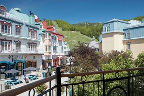 Habitación Deluxe, 1 cama King size y sofá cama, chimenea | Ropa de cama de alta calidad y camas con pillow-top 