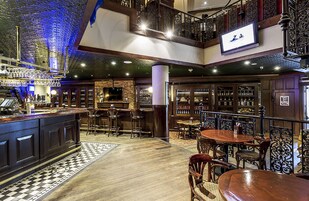 Bar (en la propiedad)