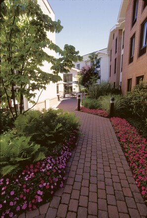 Courtyard - Hampton Inn & Suites Fairfield (Fairfield)