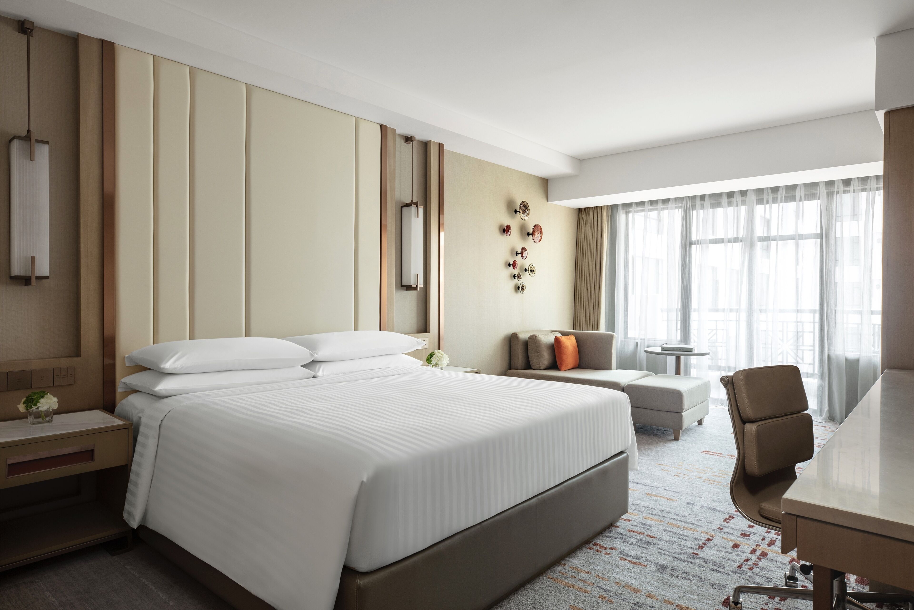 deluxe room, 1 king bed, city view | premium bedding, select comfort beds, minibar, in-room safe