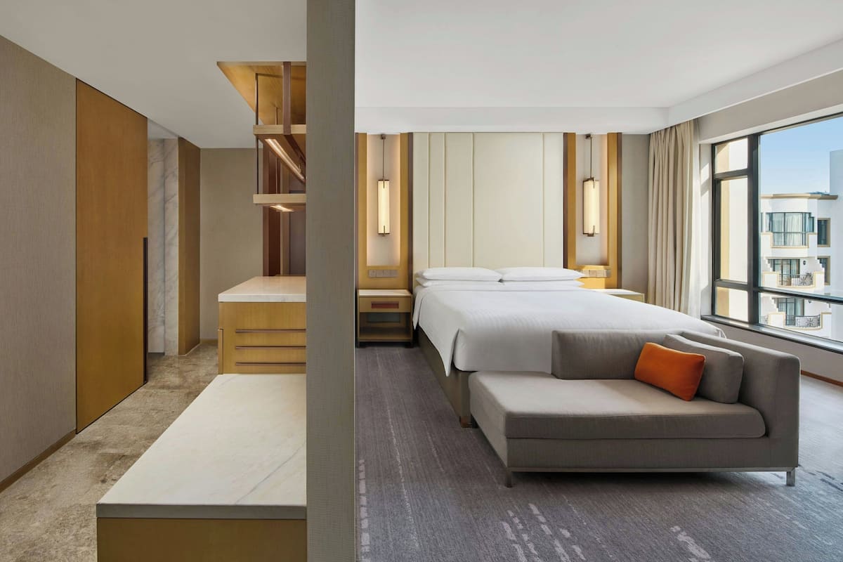 Chambre « Premier », 1 trÚs grand lit | Literie de qualité supérieure, matelas Select Comfort