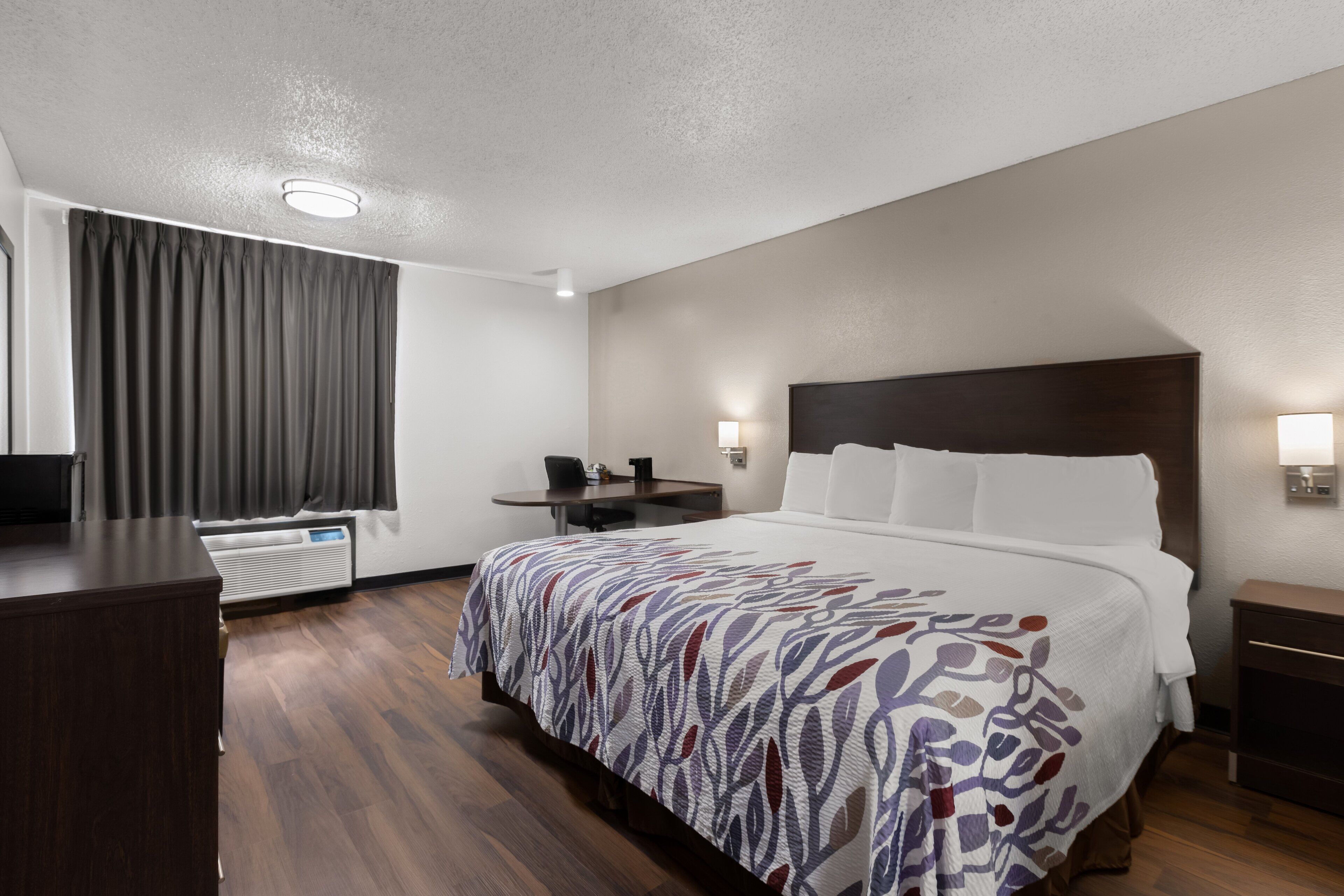 Foto - Red Roof Inn & Suites Savannah Airport