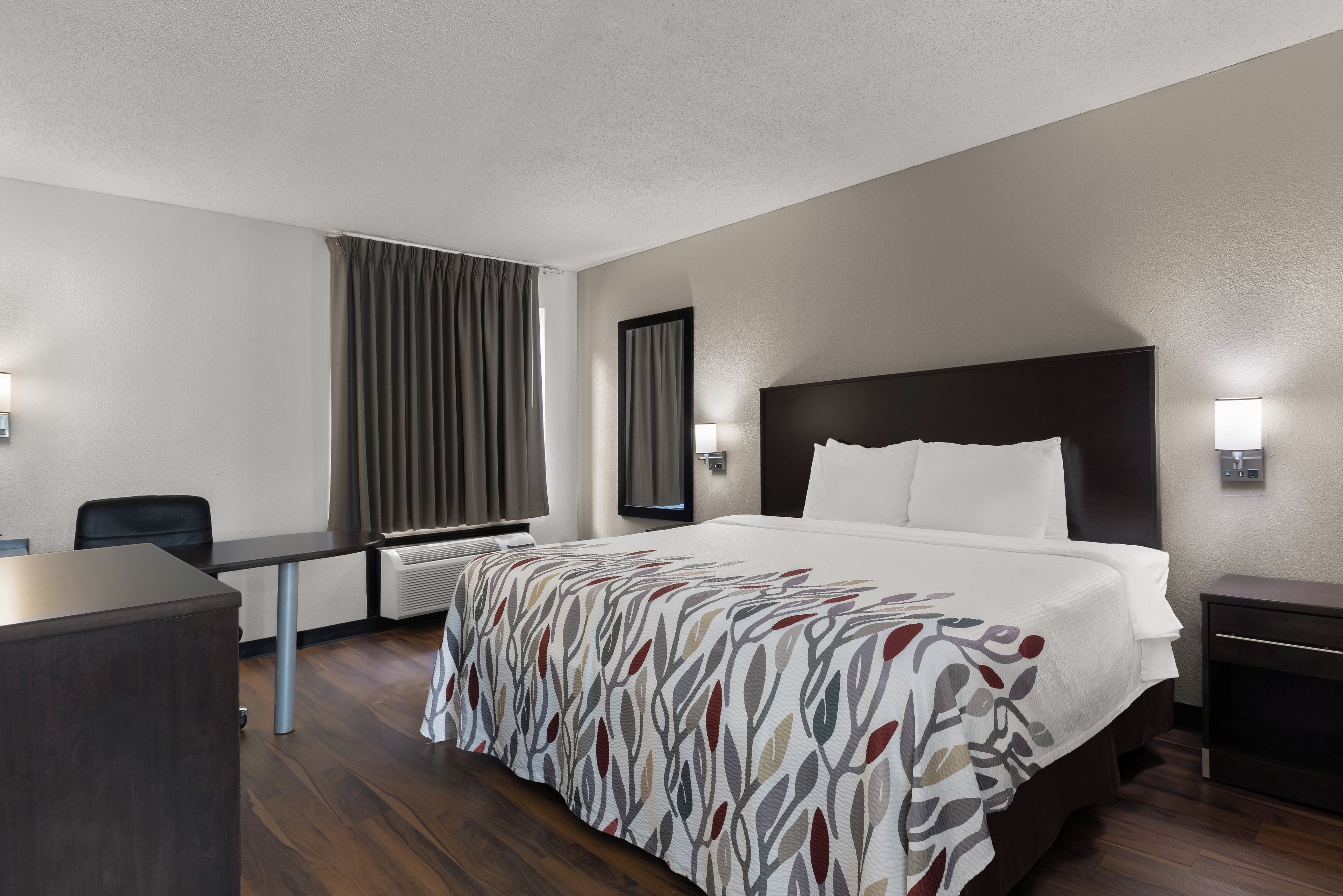 Foto - Red Roof Inn & Suites Savannah Airport