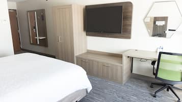 Standard Room, 1 King Bed | Desk, iron/ironing board, rollaway beds, free WiFi