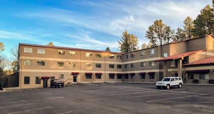 Comfort Inn & Suites Midtown