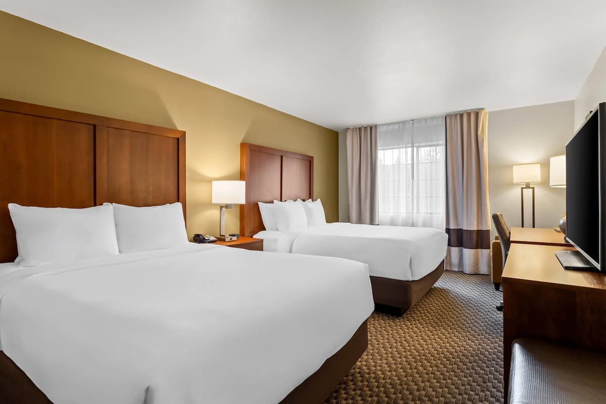 Standard Room, 2 Queen Beds, Non Smoking | Premium bedding, in-room safe, desk, laptop workspace