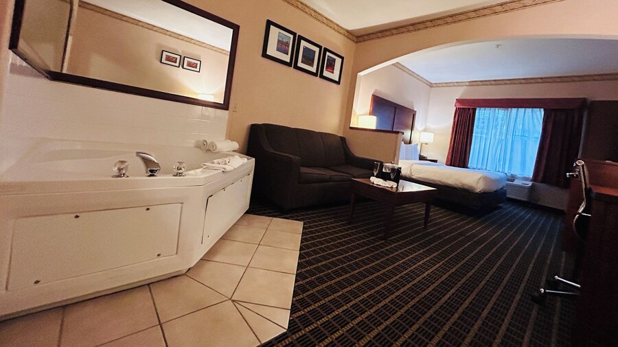 Sylvania Inn & Suites Tigard Portland I-5