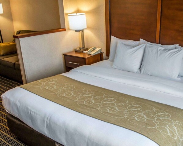 Suite, 1 King Bed, Non Smoking | Premium bedding, desk, iron/ironing board, free cribs/infant beds