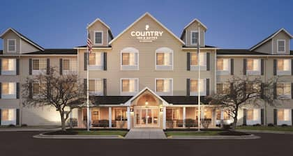 Country Inn & Suites by Radisson, Springfield, OH