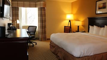 Premium bedding, in-room safe, desk, laptop workspace