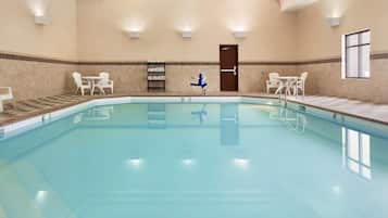 Una piscina techada